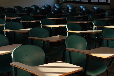 Фото: Oliver Hung, Pexels Колледжи — иллюстрация