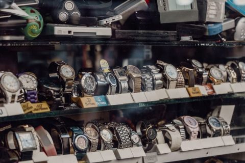 Ломбарды — иллюстрация