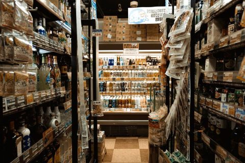 Фото: Aleksandar Pasaric, Pexels Продуктовые магазины — иллюстрация