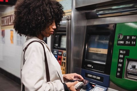 Терминалы Monobank — иллюстрация
