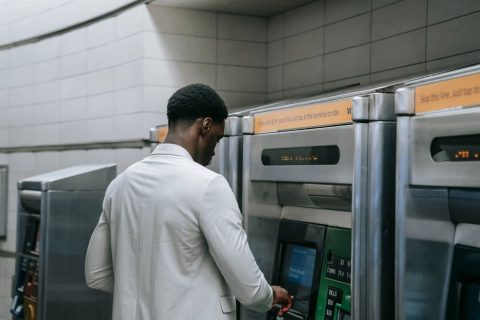 Терминалы Monobank — иллюстрация